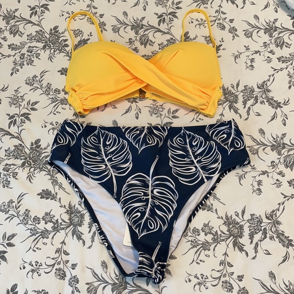NWT Cupshe High Waist Bikini L - Picture 1 of 8